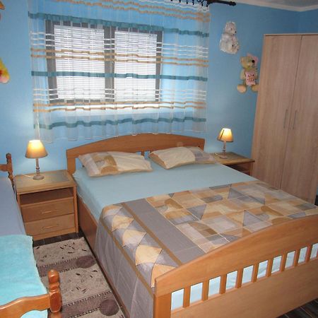 Villa Feel The Karuch à Cetinje Extérieur photo